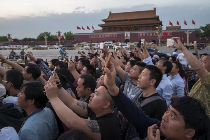 maomausoleum-beijing-china-720x480